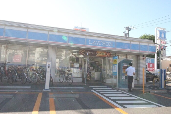 ローソン本陣駅前店(コンビニ)まで120m ルミエール本陣