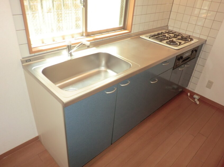 キッチン アム－ルＴＯＲＩＩ