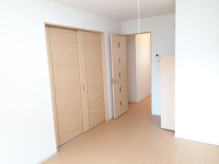 収納 カルム　ユイット