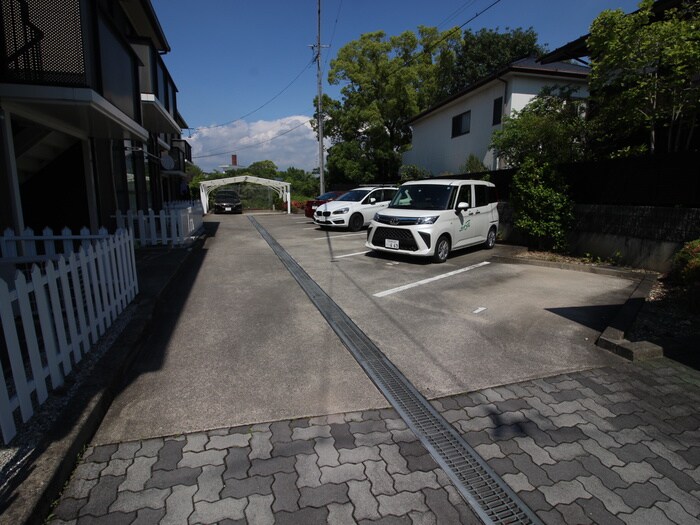 駐車場 アーバンハイツ御幸山