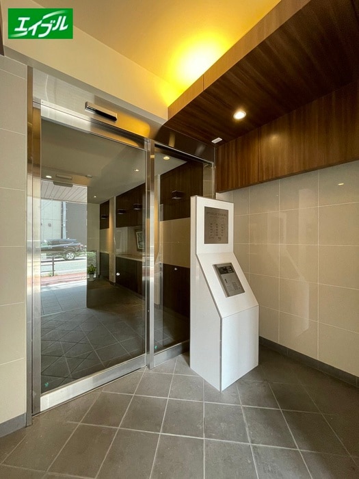 エントランス部分 スティングレイつるま