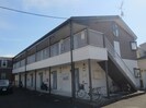 サ－プラス下市場の外観
