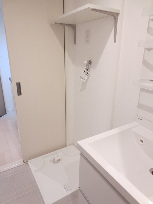 洗濯機置場 Clover Court OZONE