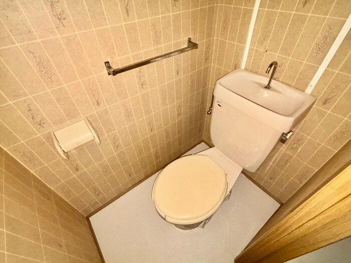 トイレ クレセント晴丘