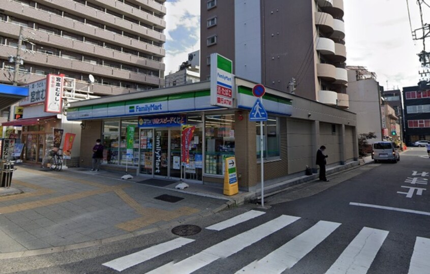 ファミリーマート名古屋大須観音店(コンビニ)まで220m ﾃﾞｨｱﾚｲｼｬｽ大須観音Ⅲ(101)