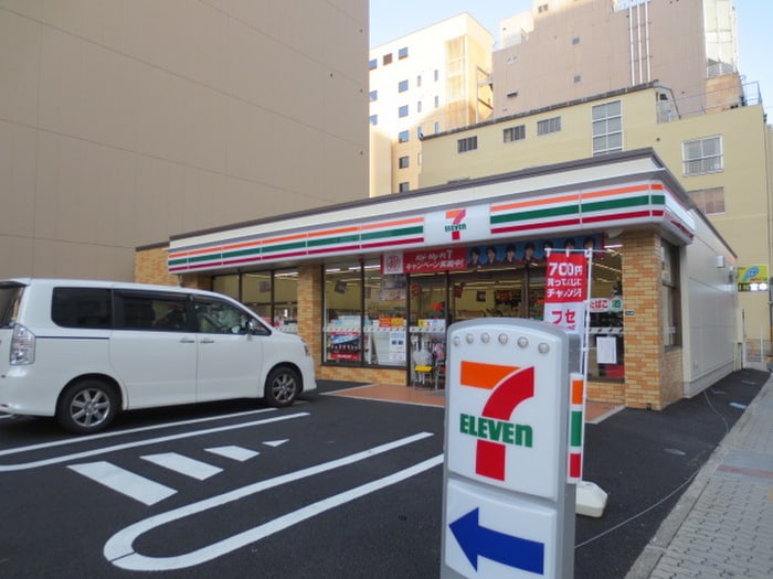セブンイレブン名古屋錦2長者町通店(コンビニ)まで126m サン・錦本町ビル