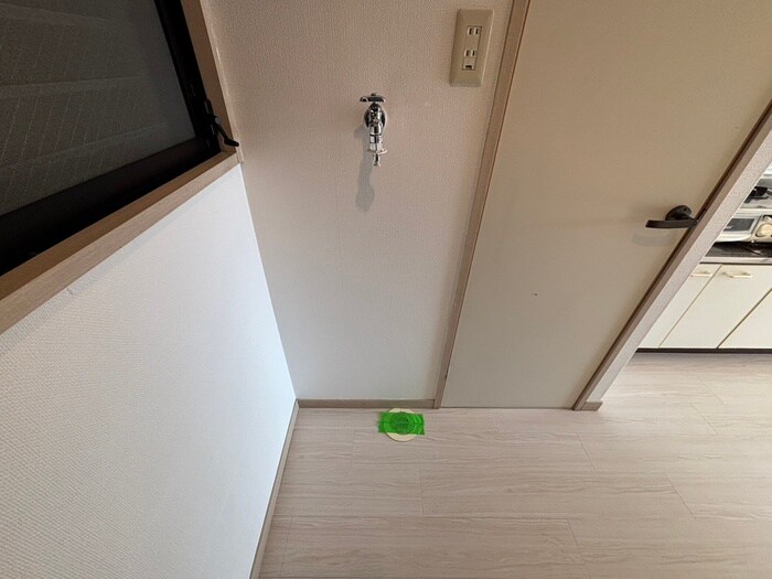 洗濯機置場 ﾄﾞミールイースト