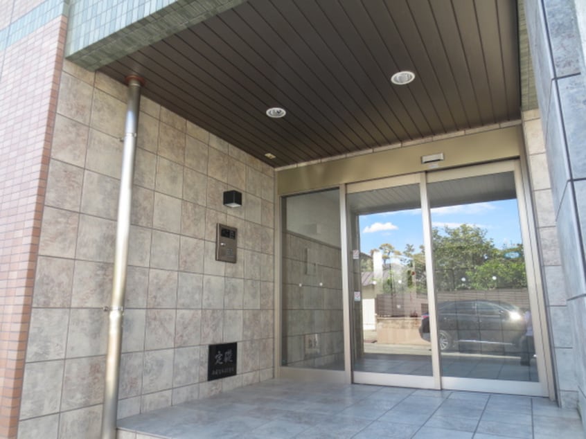 エントランス部分 ラスタ－ハイツⅡ