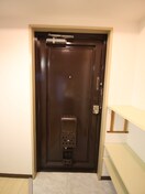 玄関 新日ビル豊明マンション