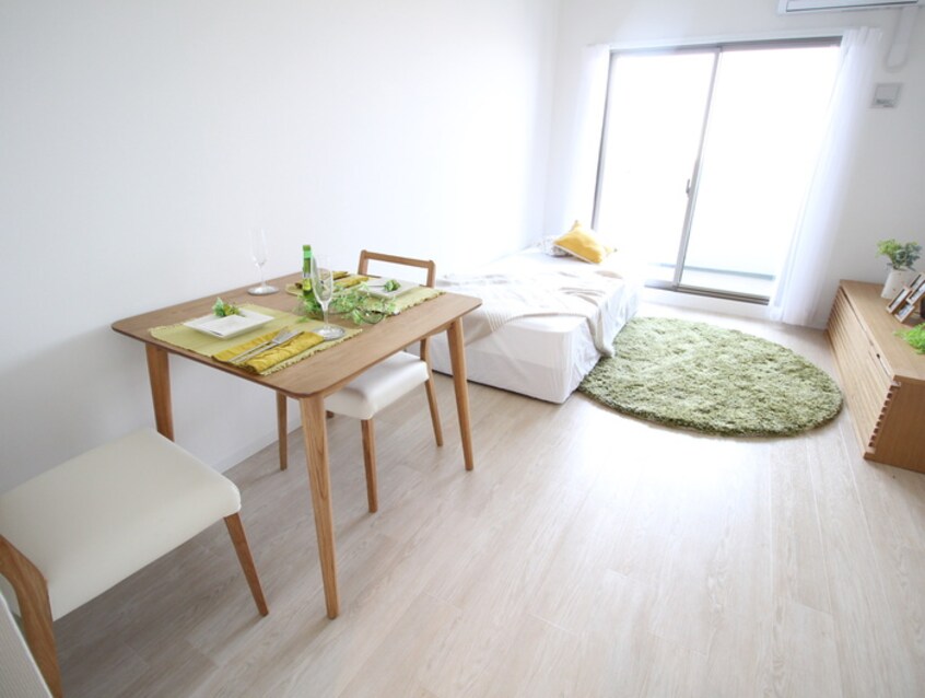 居室 パルティール浅間町