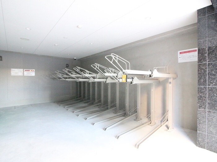 駐輪場 ﾃﾞｨｱﾚｲｼｬｽ大須観音Ⅲ(602)