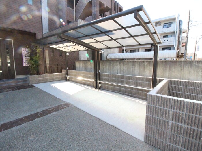 駐輪場 紀の杢
