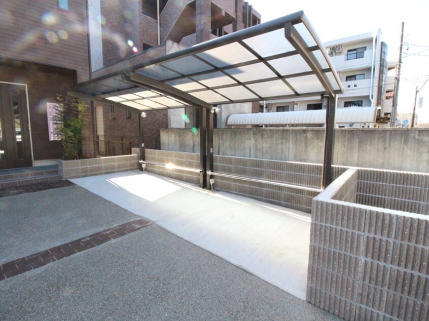 駐輪場 紀の杢