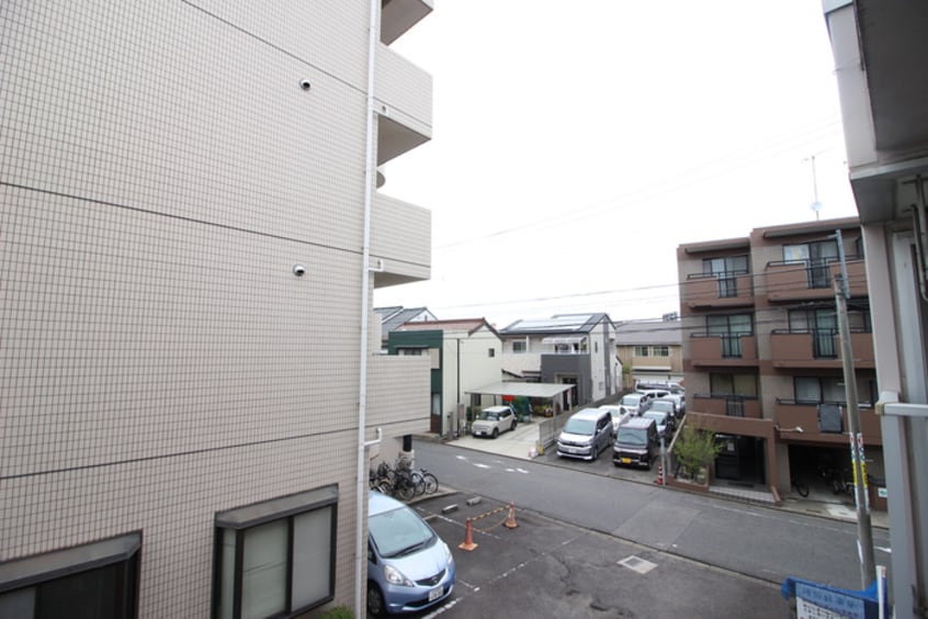 室内からの展望 ヴィラカレッジ大曽根