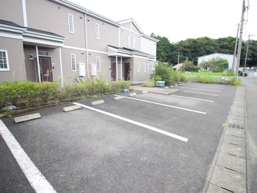 駐車場 ラルジュ・パルテール