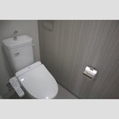 トイレ エスカルコート