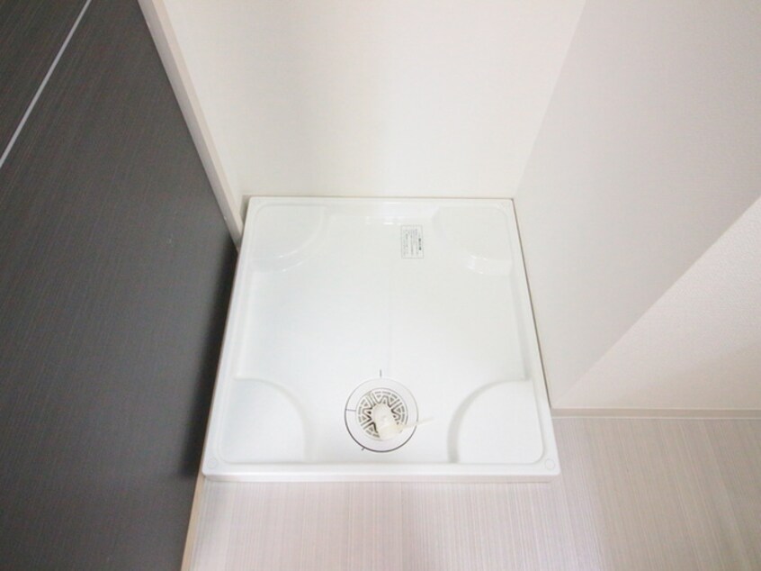 洗濯機置場 エスカルコート