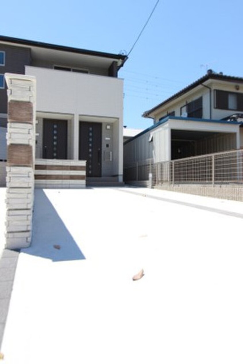 駐車場 ソルヴィータⅡ