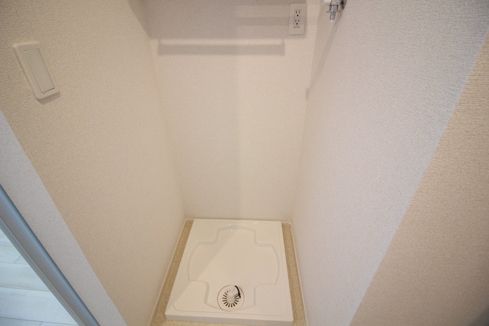 洗濯機置場 ウイング川名