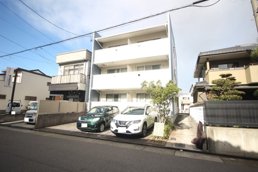 外観写真 ＬＡＰＵＴＡ