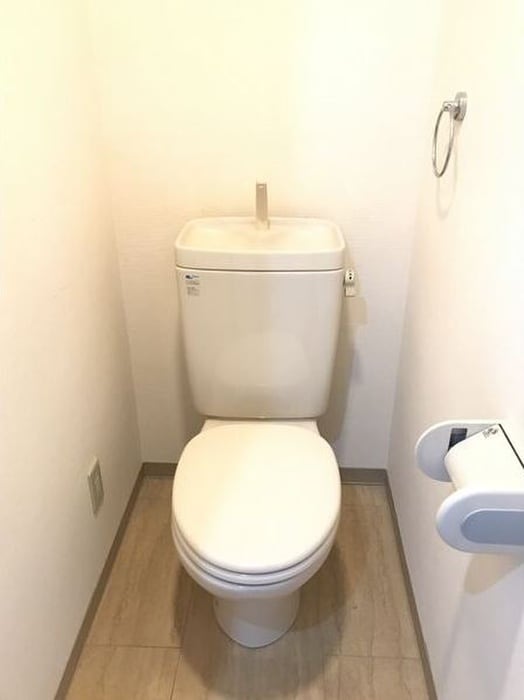 トイレ ＬＡＰＵＴＡ