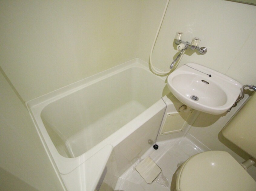 バス／シャワールーム等 ラメ－ル植田