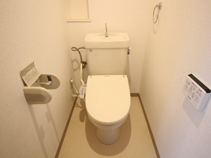 トイレ ファヴォ－ル白壁