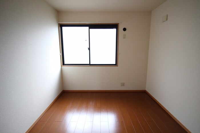 居室 セジュ－ル鳴丘