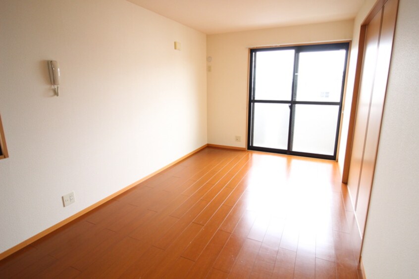 居室 セジュ－ル鳴丘