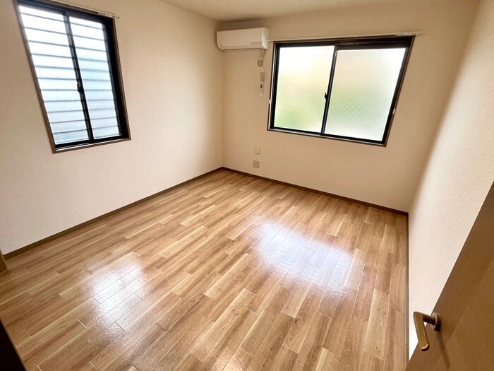 居室 アム－ルⅡ