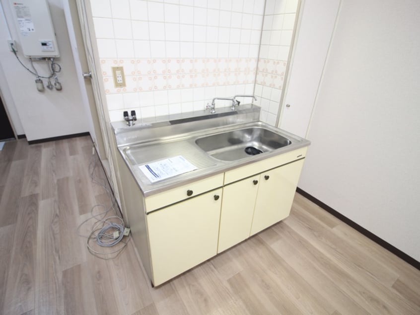 キッチン チサンマンション白川公園(204)