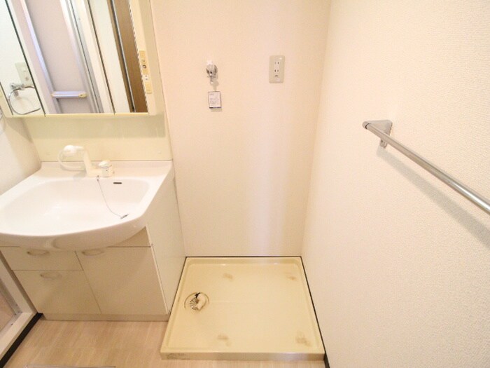 洗濯機置場 ア－バンラックス今池