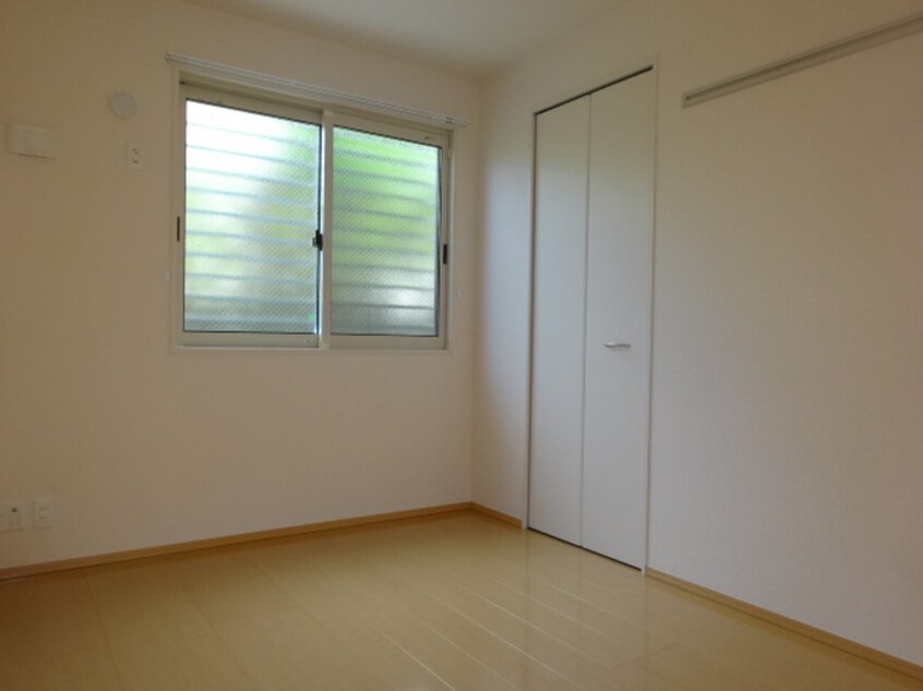 居室 プレジ－ル須田