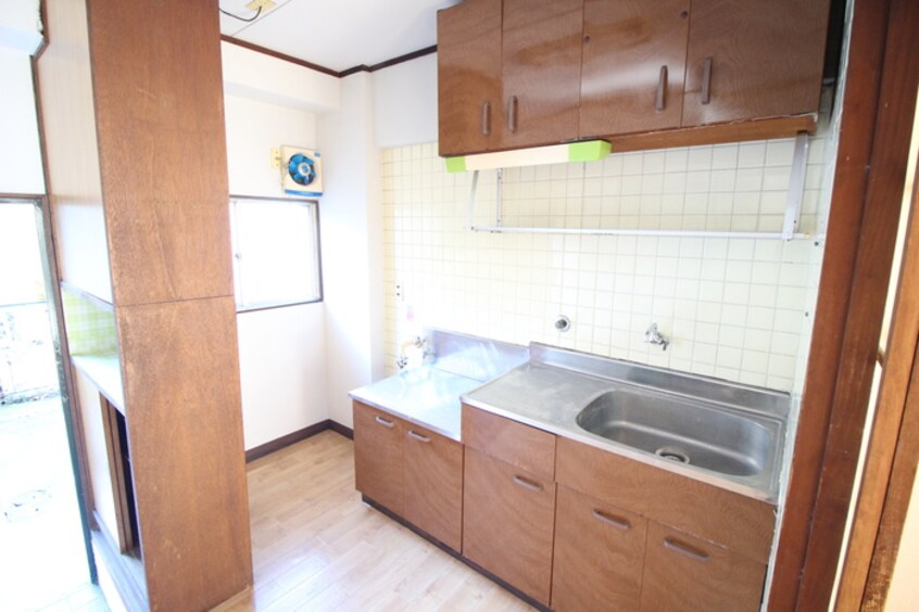 キッチン マンション千代