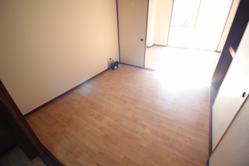 居室 マンション千代