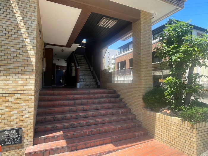 エントランス部分 シャルム・アスカ