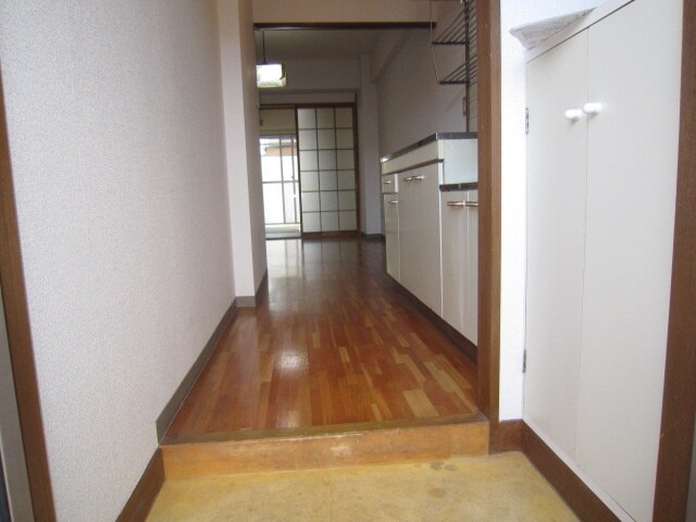 玄関 鶴舞公園ハイツ