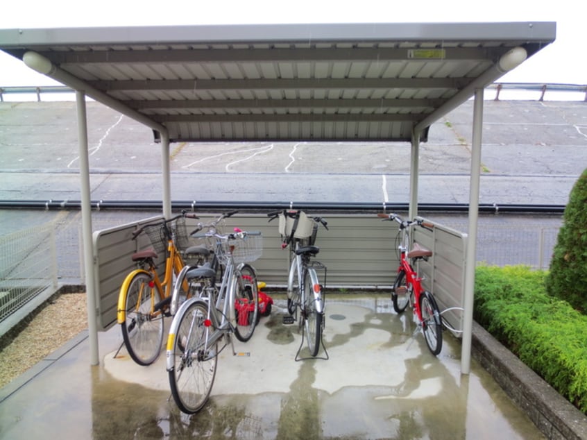 駐輪場 ＫＵＲＡ