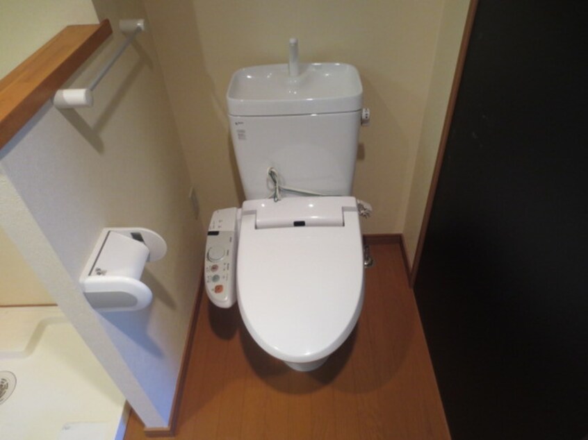 トイレ Ｌｉｆｅ　ｉｎｎ桜山（西館）