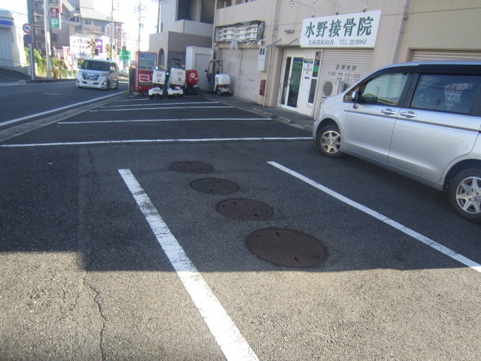 駐車場 プリミエ－ルスギハラ