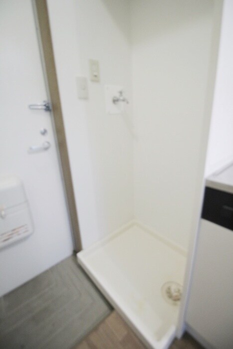 洗濯機置場 シュトラウスUENO