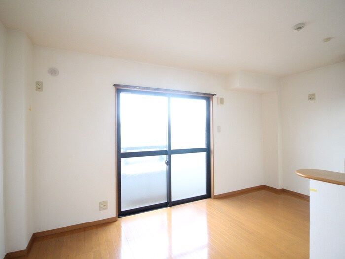 居室 オアシス徳重