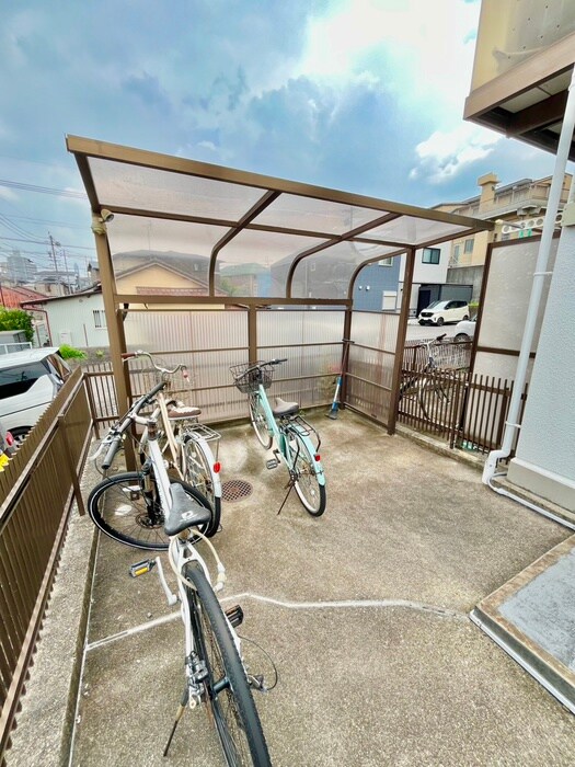 駐輪場 グランハイム神村