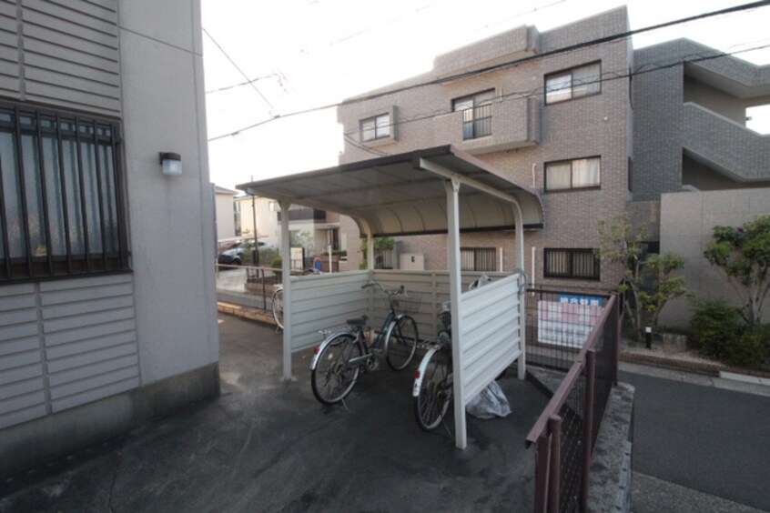 駐輪場 フォレストサイドＫ１