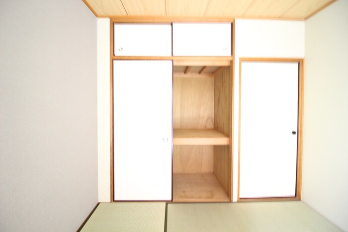 収納 フォレストサイドＫ１