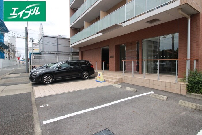 駐車場 サニープレイス名古屋港