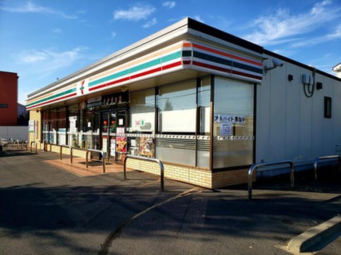 セブンイレブン(コンビニ)まで450m ラルジュ猪子石