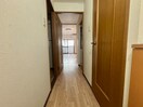 廊下 サイプレス亜実梨
