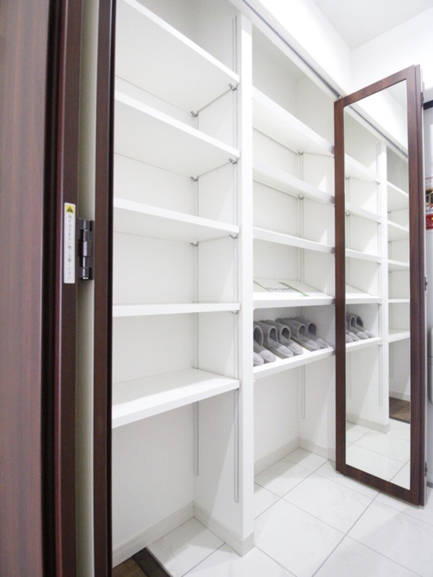 靴箱 RIVO浅間町