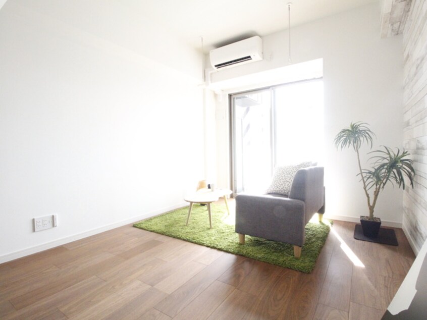 居室 RIVO浅間町